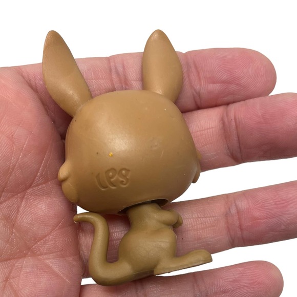 LPS Ada Kangarooney Kangaroo #1-153 Littlest Pet Shop Figure Animal Green Eyes - Picture 7 of 7